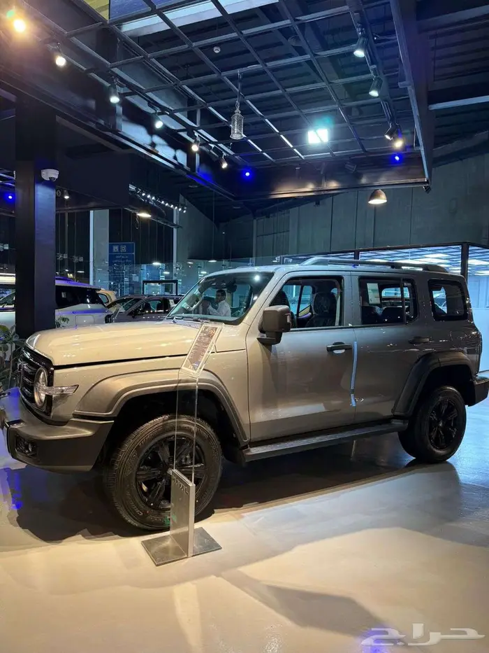 تانك 300 عروض حصرية لدى سفنز 1