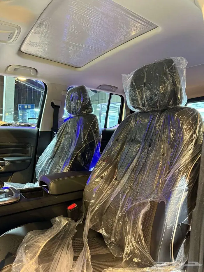 تانك 300 عروض حصرية لدى سفنز 7