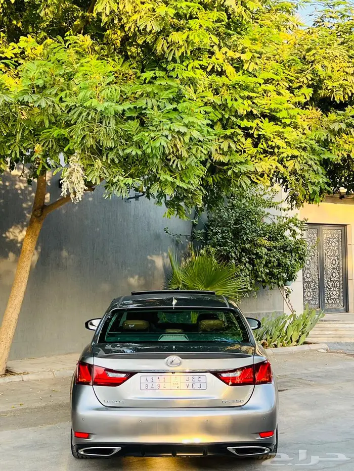 لكزس GS فل كامل DD نظبفة جدا  2015 سعودية 4