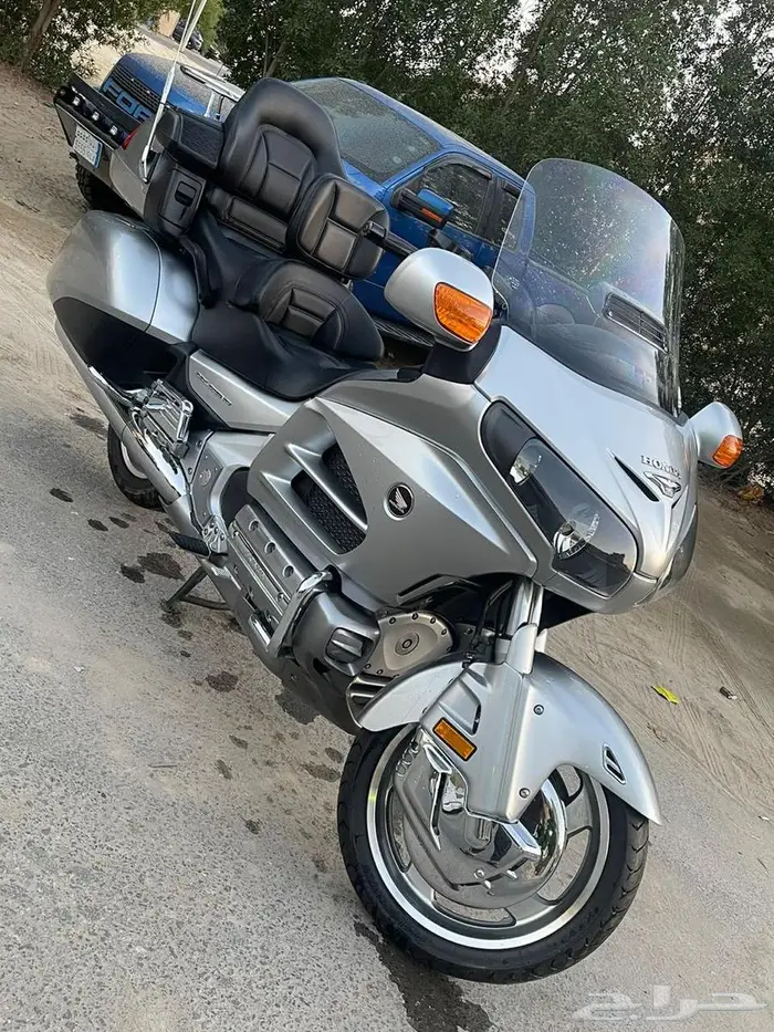 للبيع قولدوينق موديل 2015 الدراجه بحالة الوكاله 0