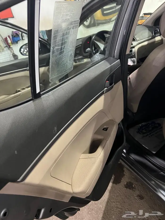 هونداي إلنترا للبيع 12