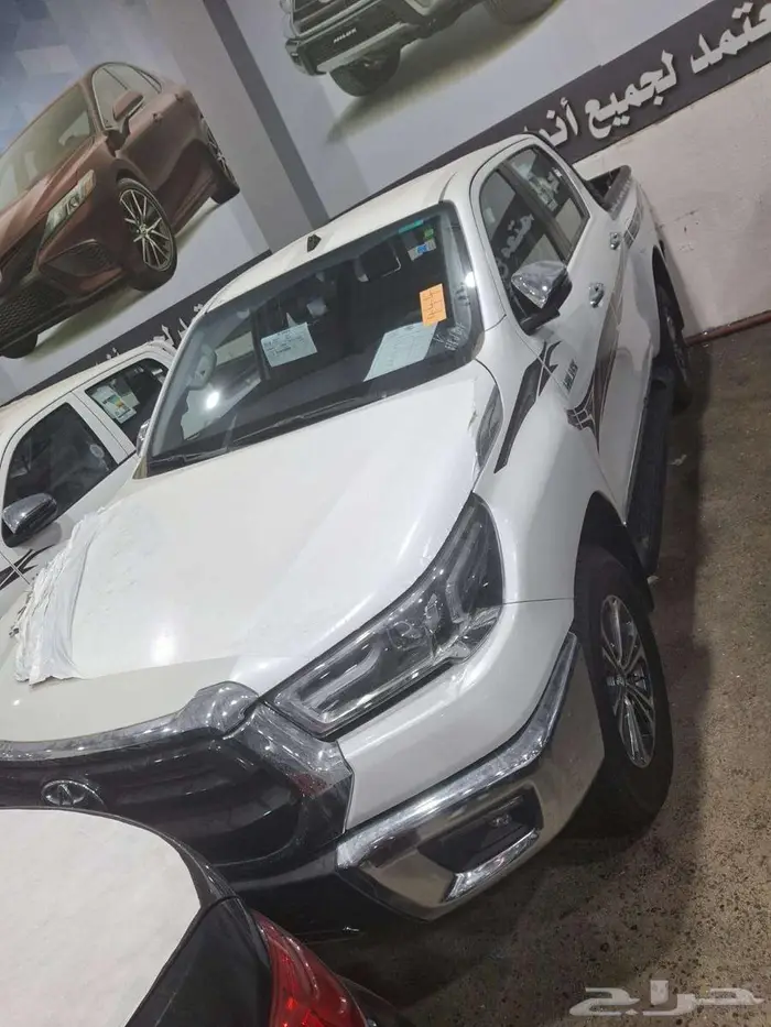 تويوتا هايلكس S-GLX قير عادي بنزين 2025 0