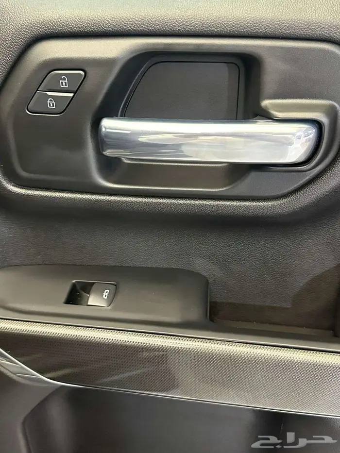 جي ام سي سييرا AT4 2023 22