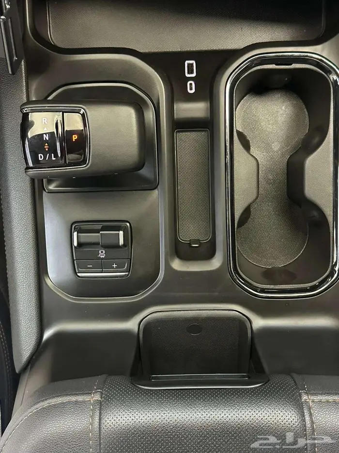 جي ام سي سييرا AT4 2023 19