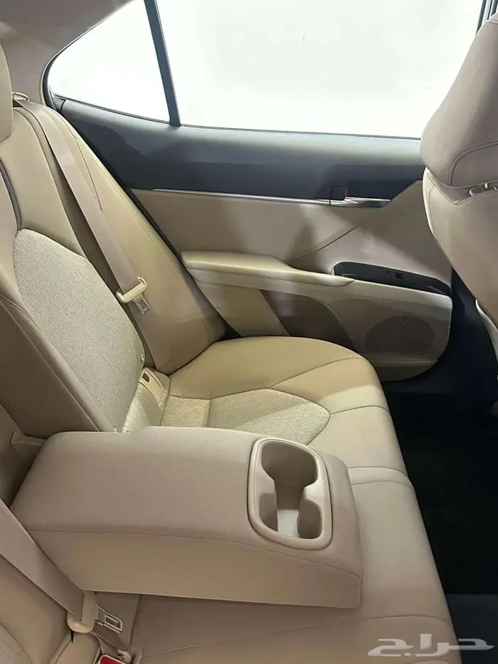 تويوتا كامري 2021 27