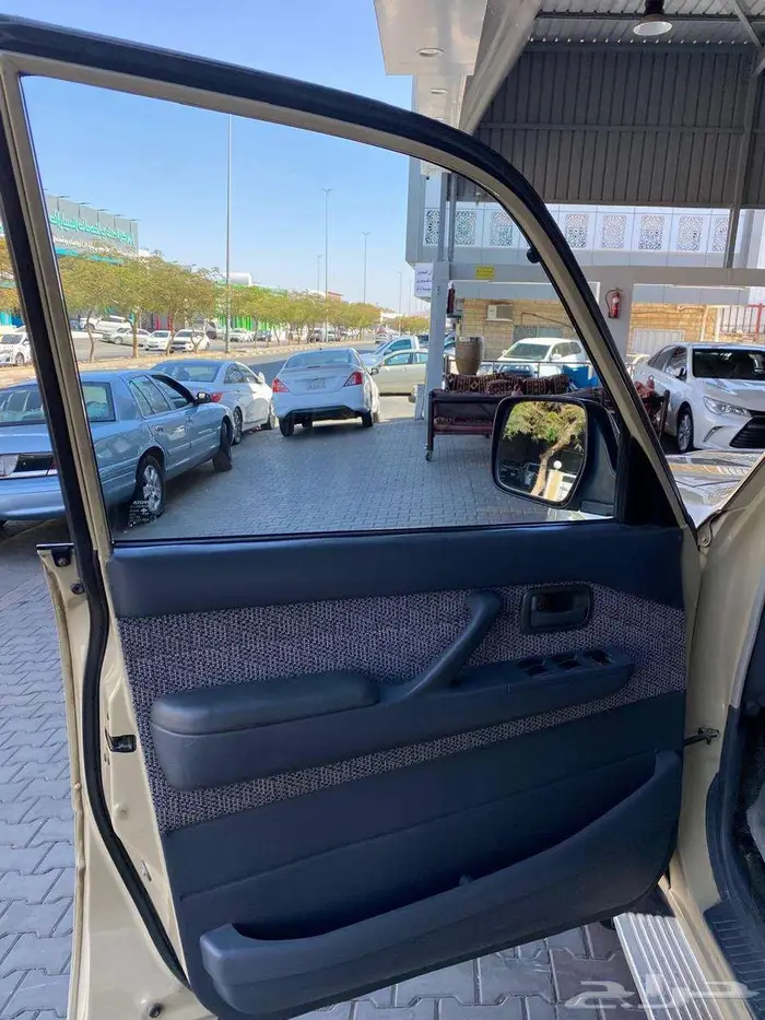 جيب 1994 قمة النظافة 7