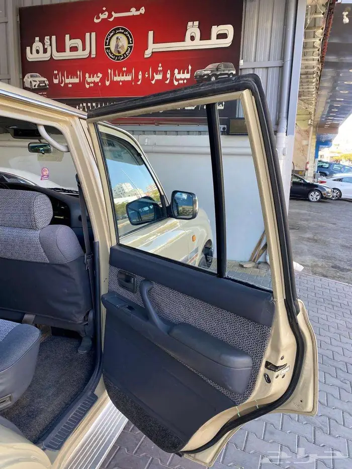 جيب 1994 قمة النظافة 37