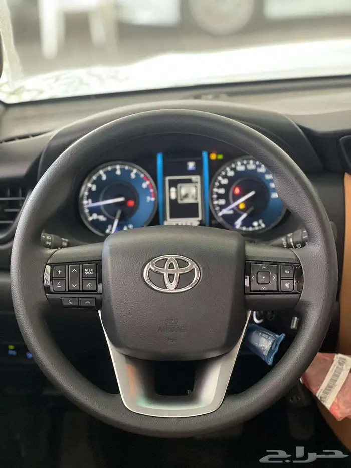 تويوتا فورتشنر GX2 بدون دبل بنزين 2025 4