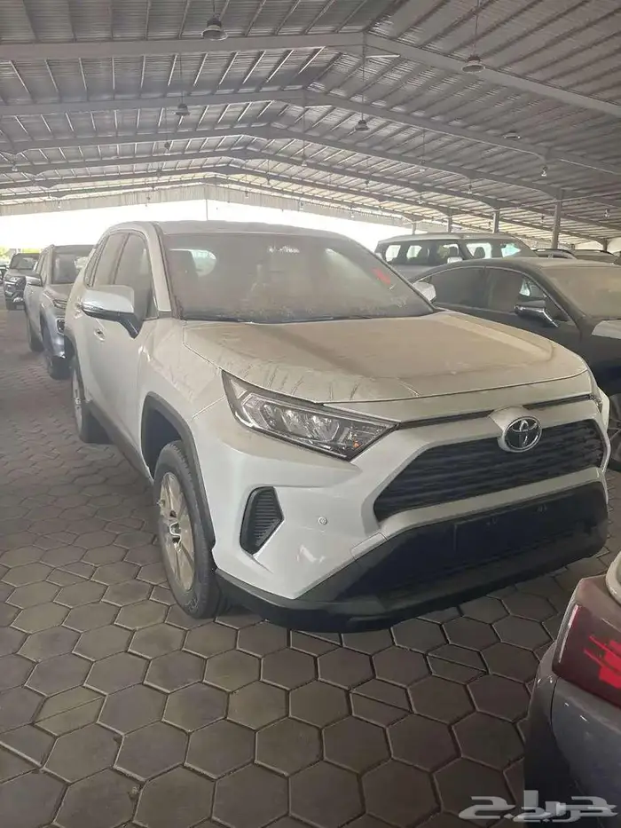 تويوتا راف فور LE بنزين ستاندر دفع رباعي 2025 كاش او بنك 0