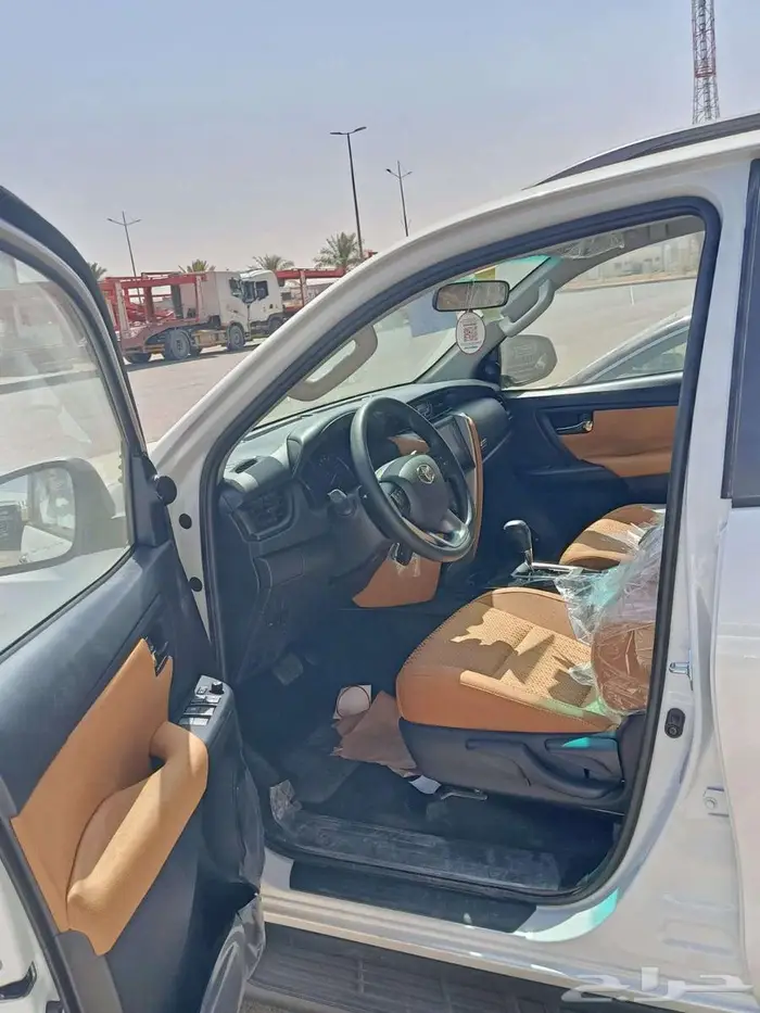 تويوتا فورشنر بنزين دبل 2025 اقل الاسعار 9