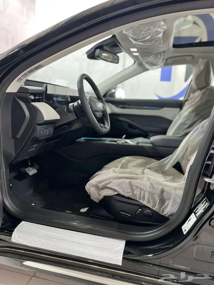 فورد تورس تيتانيوم 2026 9