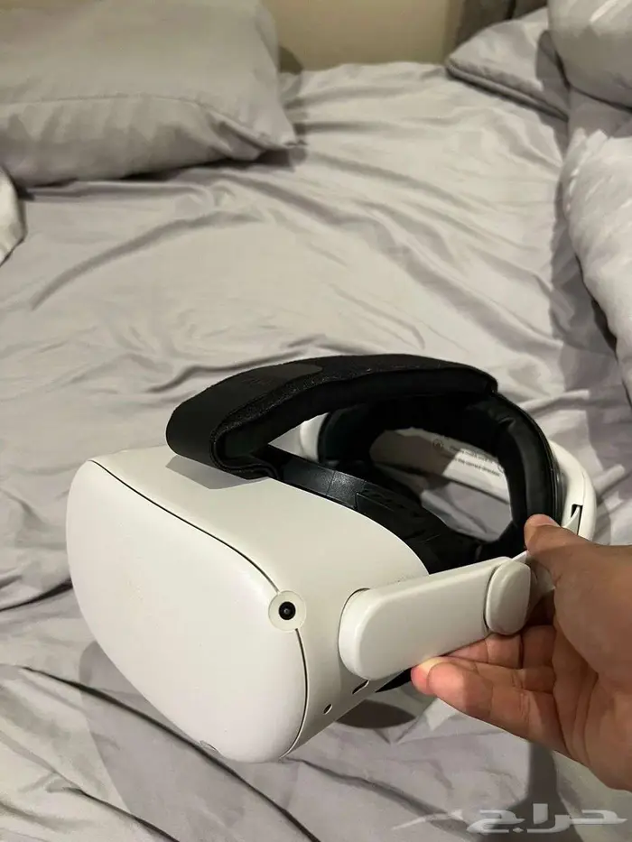 meta quest 2 مع headstrap مجانا 5
