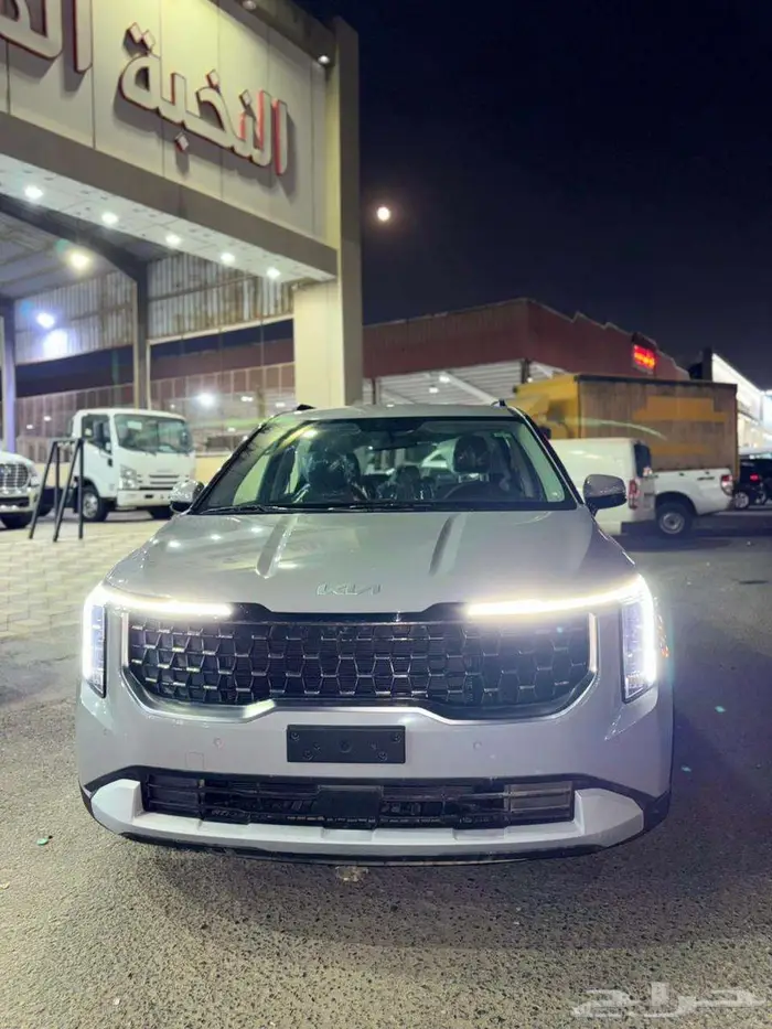 كيا كرنفال ستاندر موديل 2026 أصفار كاش وبنوك 1