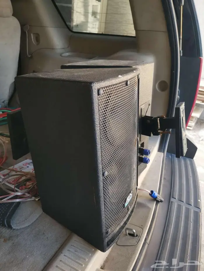 سماعات ومكبرات الصوت 0