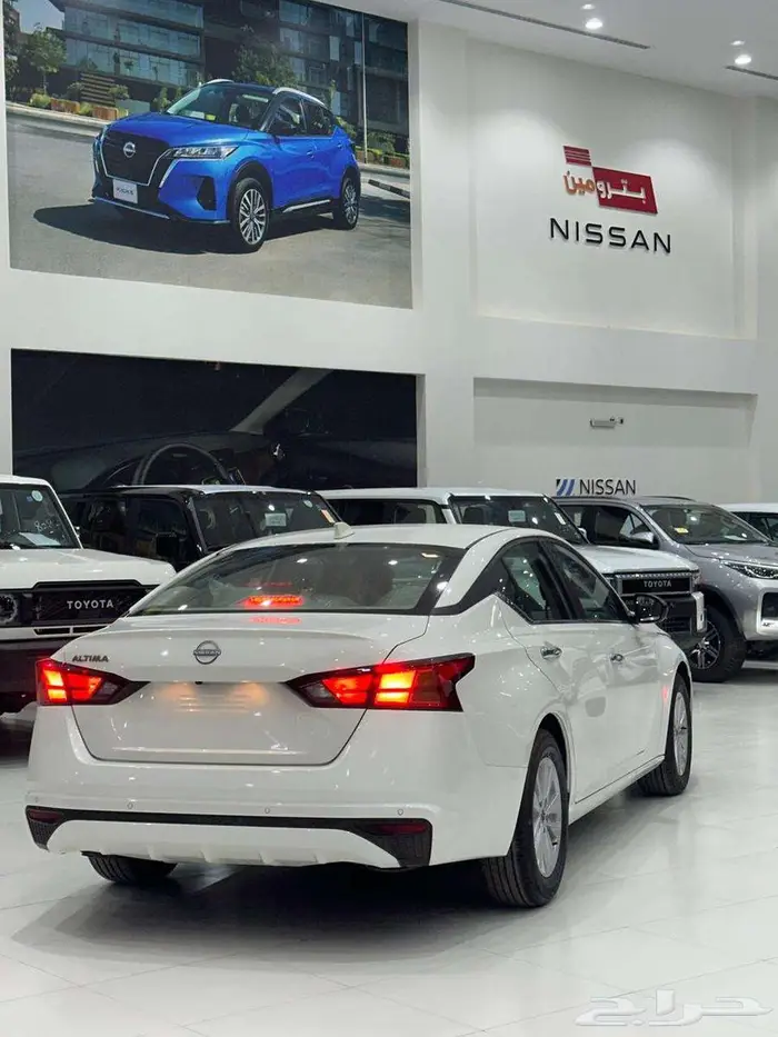 نيسان التيما موديل 2026 استاندر كاش وتقيسط جميع البنوك 3