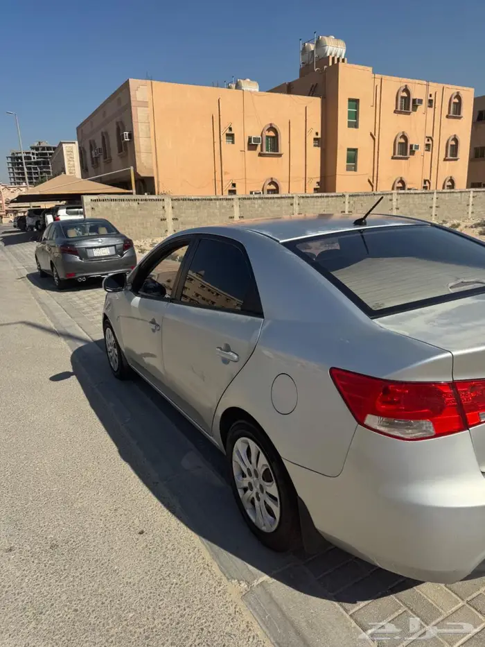 كيا سيراتو 2012 للبيع 4