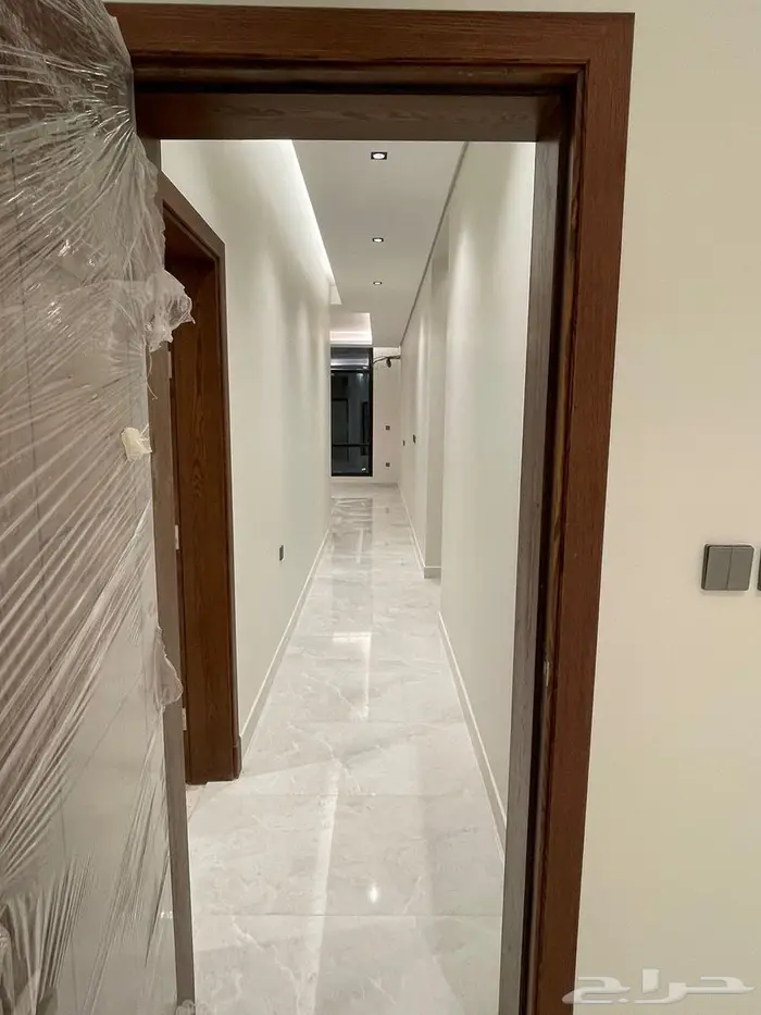 للايجار شقه في الزهراء ثلاث غرف 3
