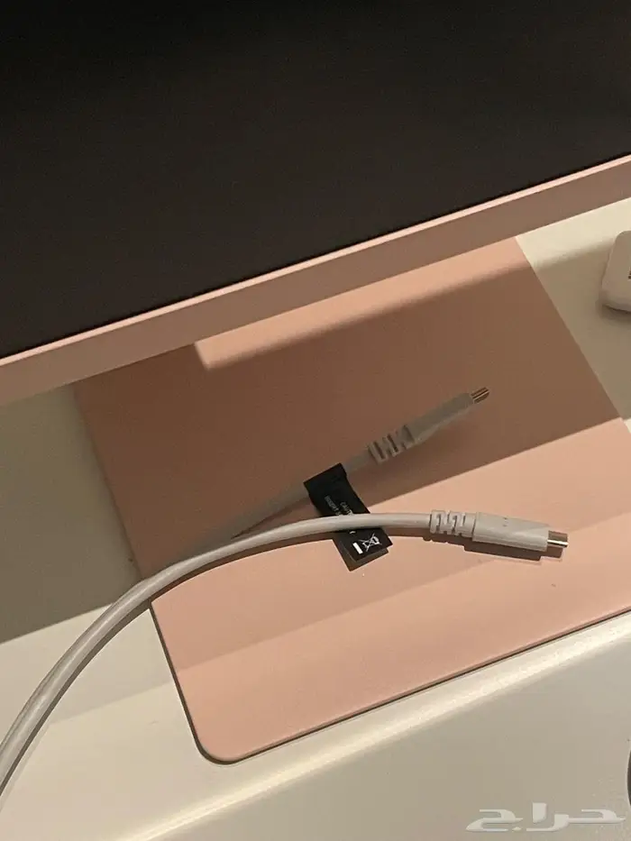 شاشة سامسونج M8 الذكية اللون الوردي (pink) 5