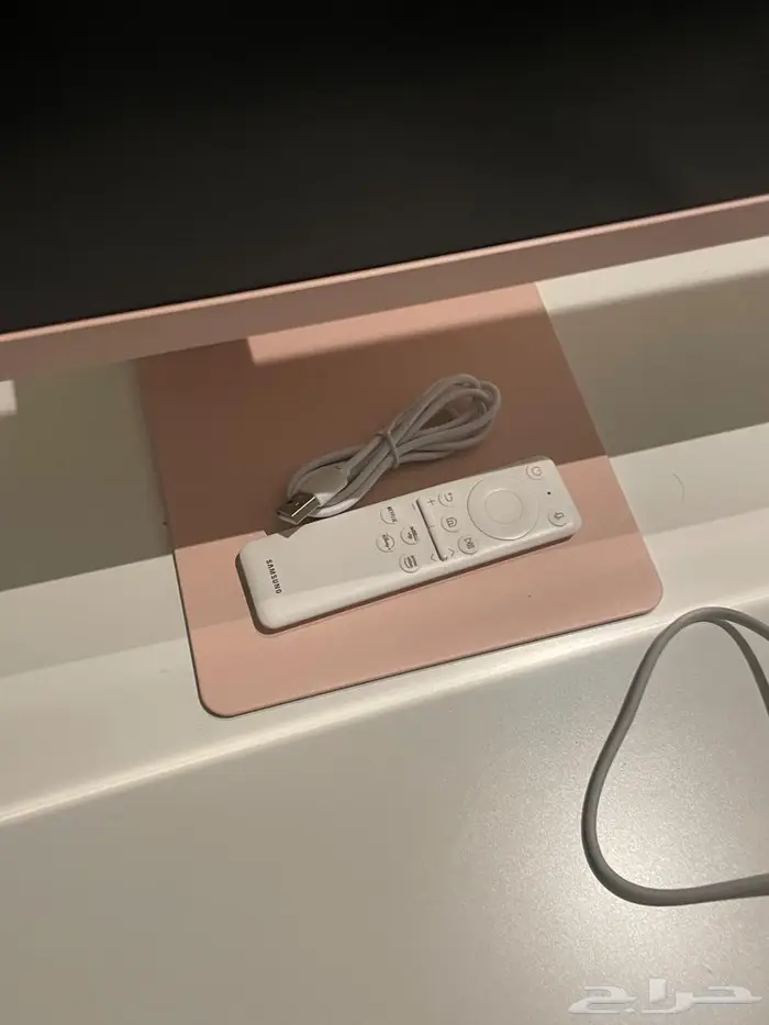 شاشة سامسونج M8 الذكية اللون الوردي (pink) 8