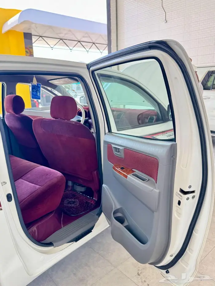 هايلوكس 2010 ممشئ قليل 11