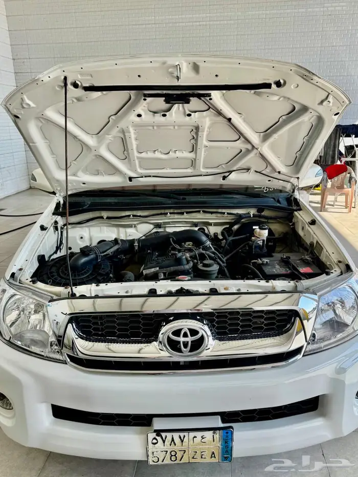 هايلوكس 2010 ممشئ قليل 19