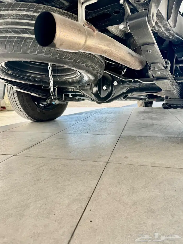 هايلوكس 2010 ممشئ قليل 35