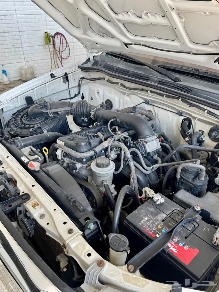 هايلوكس 2010 ممشئ قليل 21