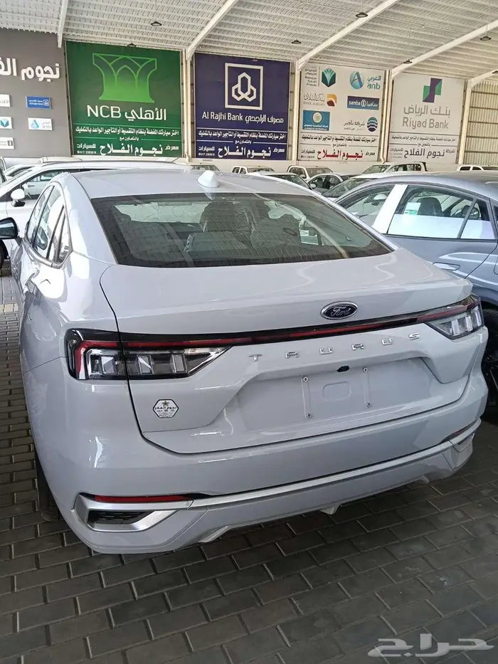 فورد تورس امبيانتي م 2025 - سعودي 8