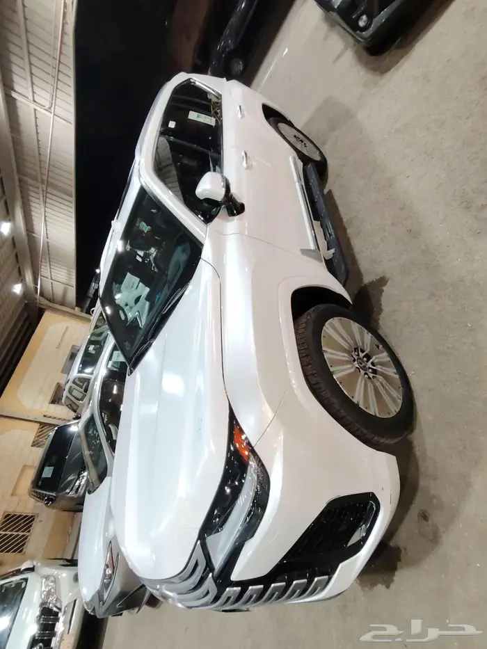 لكزس 600.BB موديل 2024 حبه فقط بنزين 5