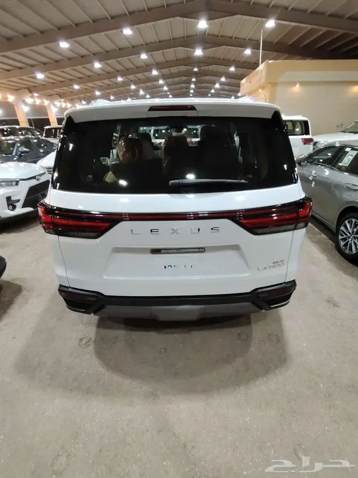 لكزس 600.BB موديل 2024 حبه فقط بنزين 10