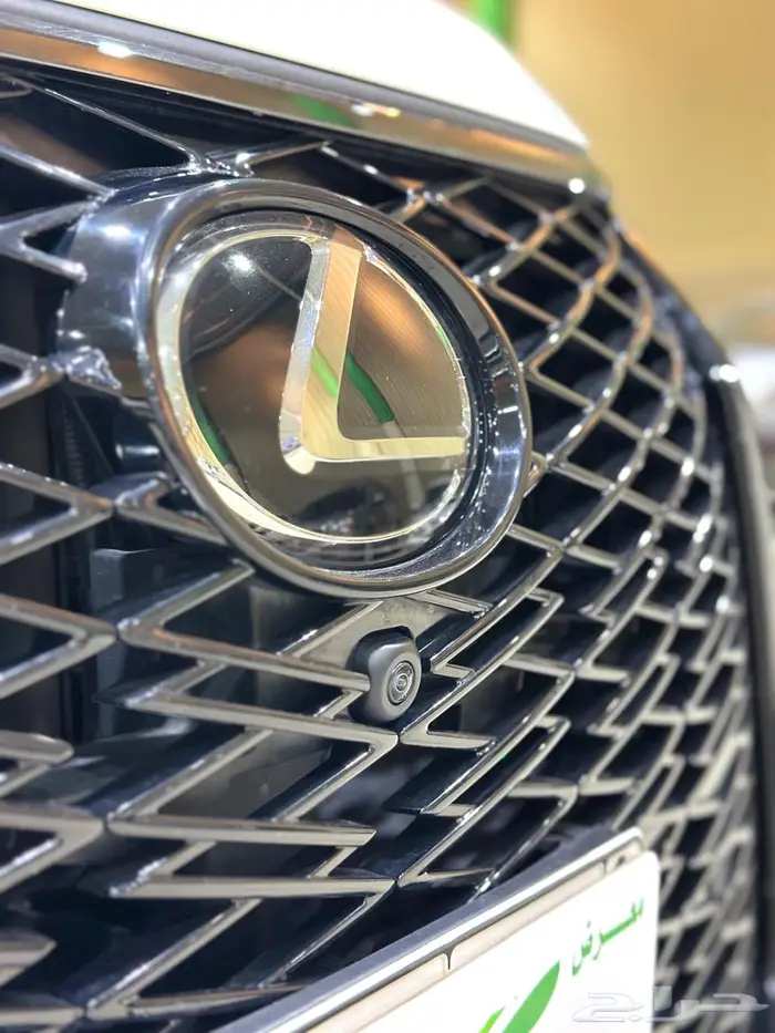 لكزس 2024 LX600 فئة اف سبورت عبداللطيف جميل. 13