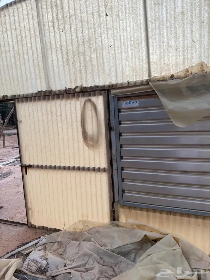 بيوت محميه مستعملة مع مراوح 5