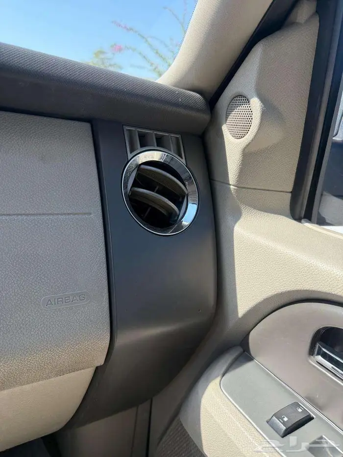 فورد اكسبيدشن 2013 39