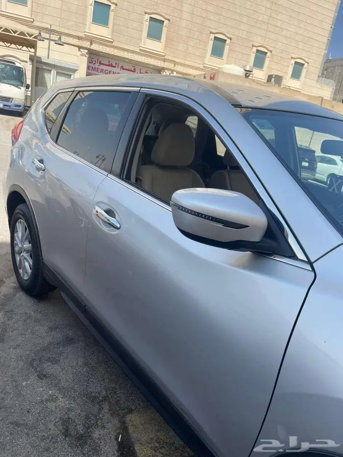 سيارة نيسان اكس تريل سبع مقاعد فئة S ممشي 47 ألف موديل 2021 5