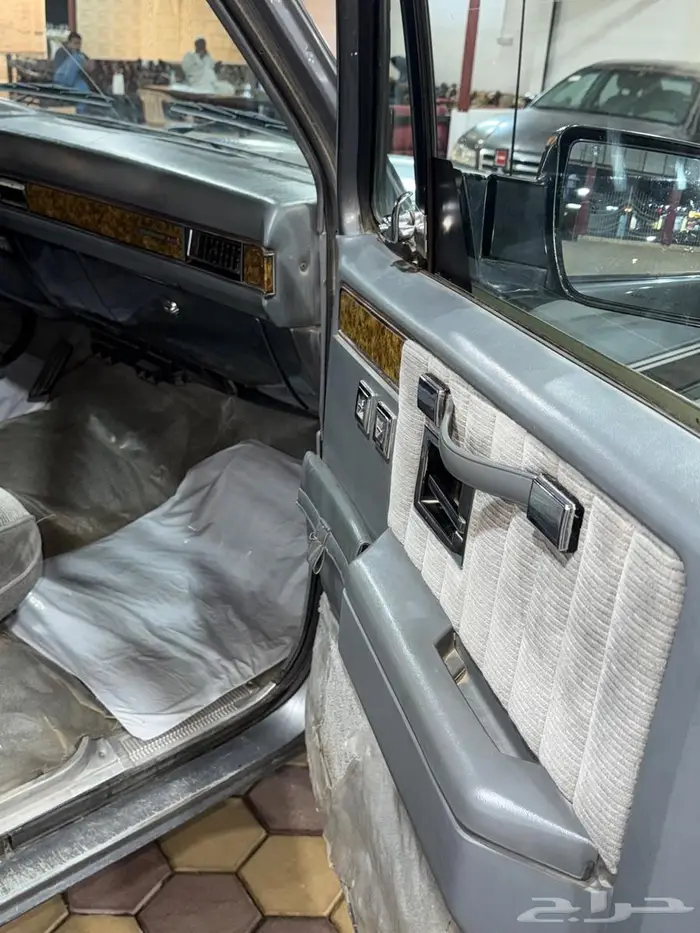 جمس موديل 1990 مخزن 10