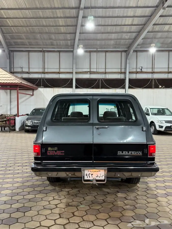 جمس موديل 1990 مخزن 4