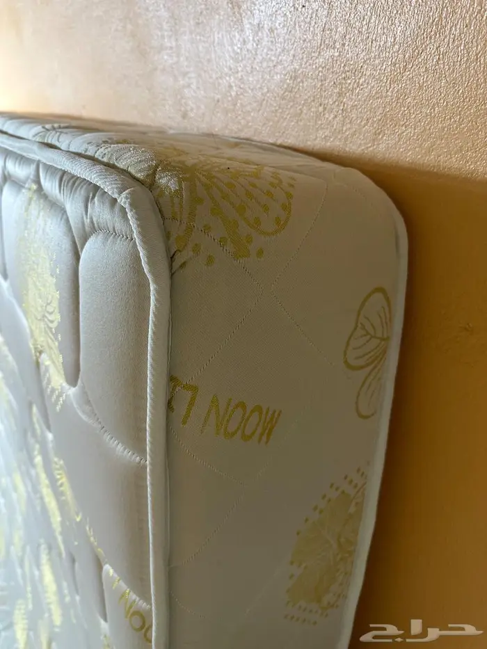 Double mattress for sale  size 200x180 4