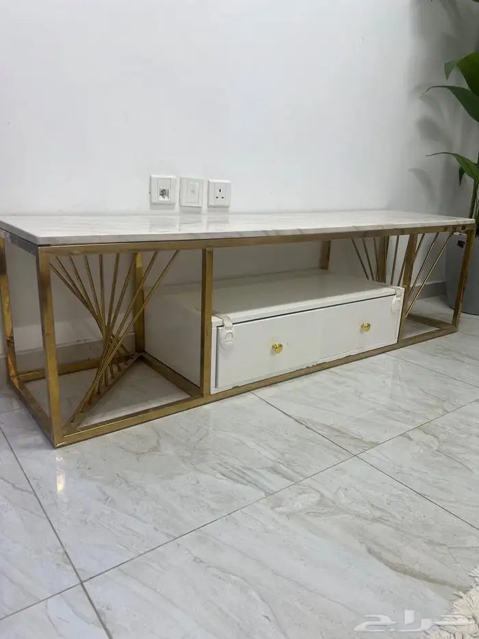 طاولة تلفزيون رخام اصلي طولها( 160سم ) 1