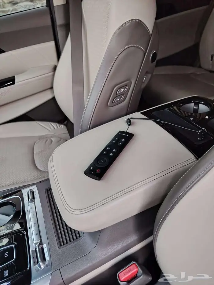 كارنفال هاي روف فاخر 2021 14