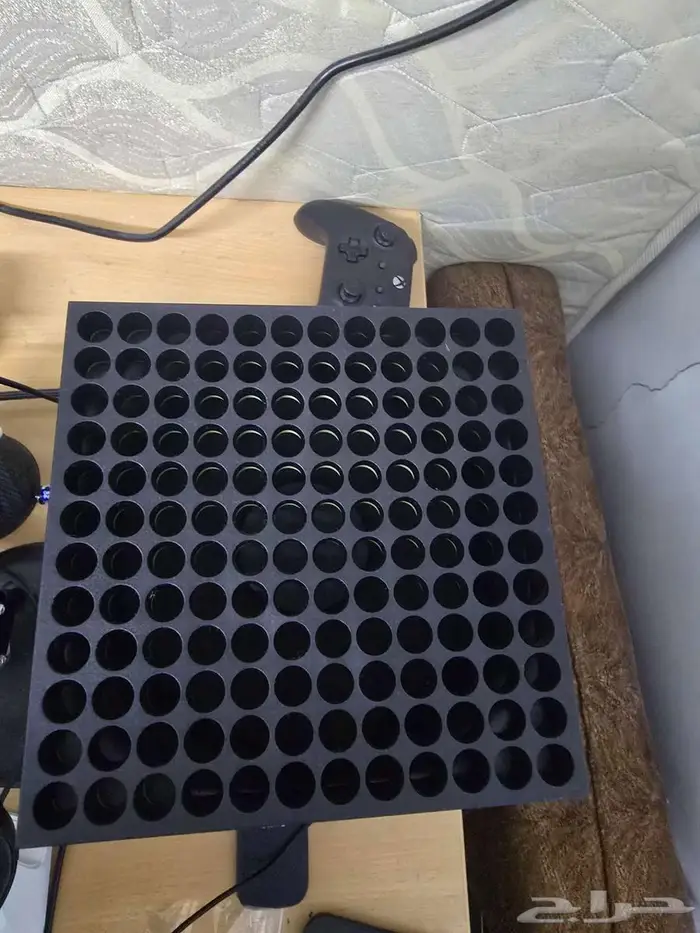 سيريس اكس حالة ممتازة مع يد احترافية 5