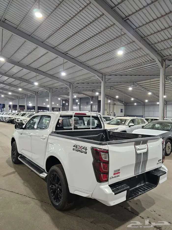 أيسوزو ديماكس GTديزل 2025 فل الفل العيسى 9