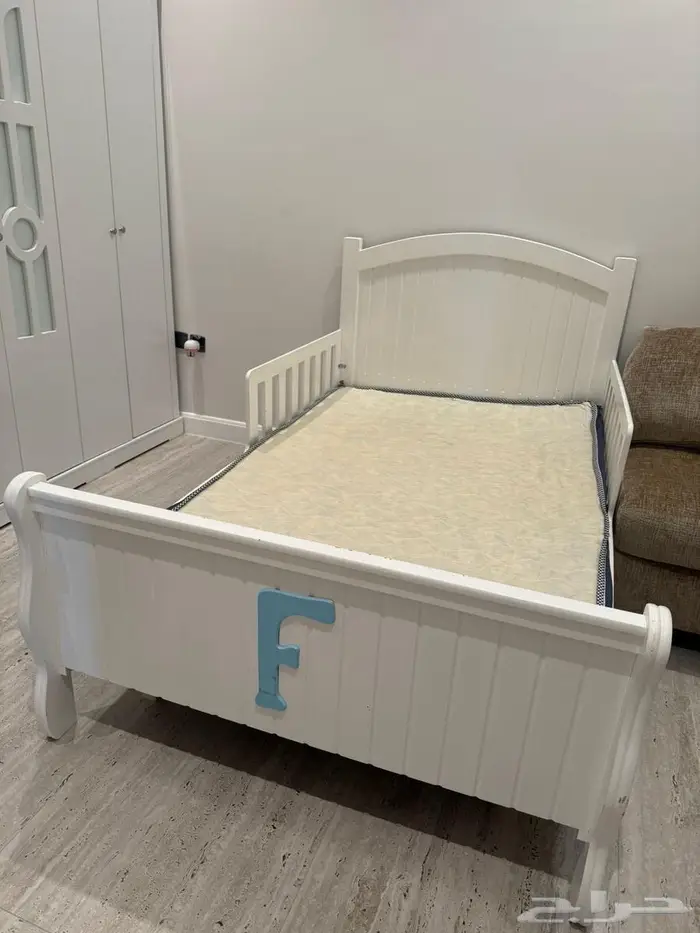 اثاث غرفه كامل الرياض حي النرجس 3