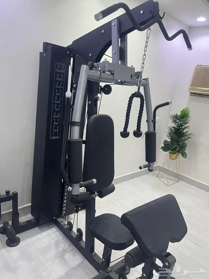 للبيع نادي منزلي 0