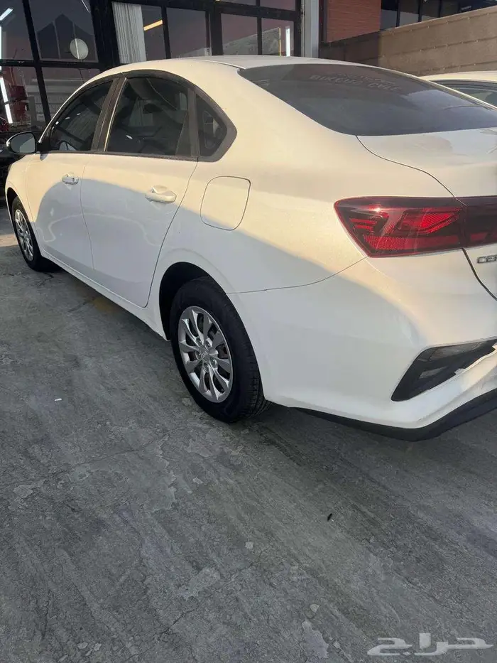 كيا سيراتو للبيع المستعجل او البدل 10