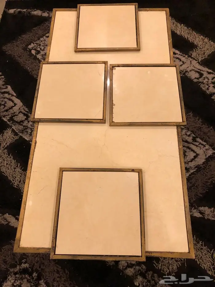 طاوله للبيع 2