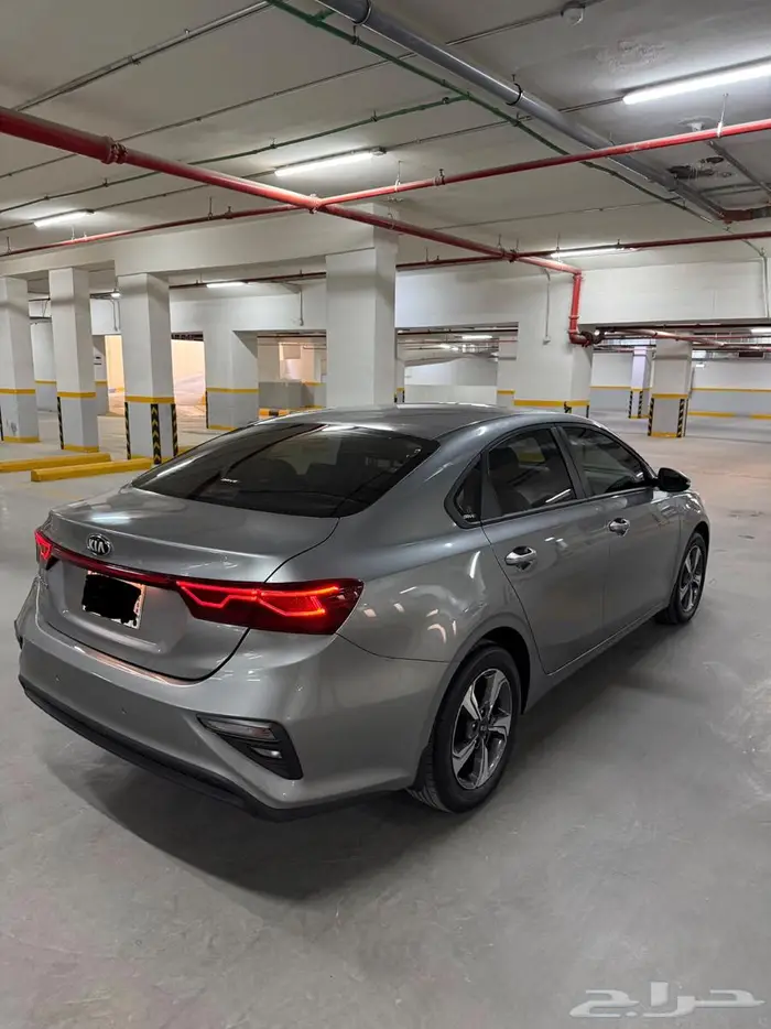كيا سيراتو 2021 3