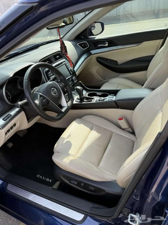Nissan Maxima SV 2020 in Excellent Condition low mileage... 6