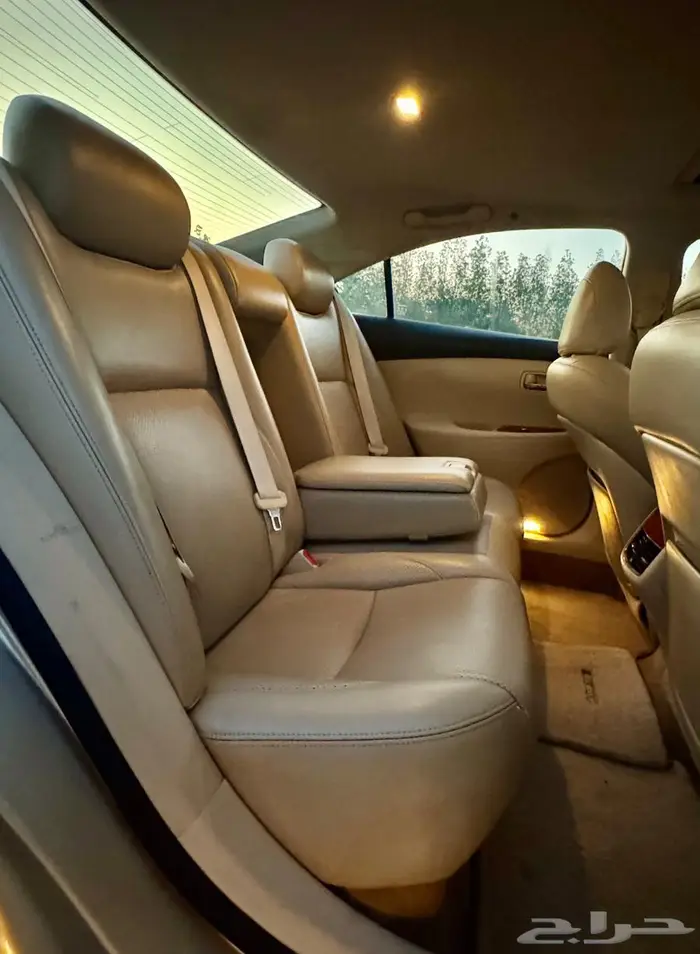 لكزس ED موديل 2010 نظيف . 9