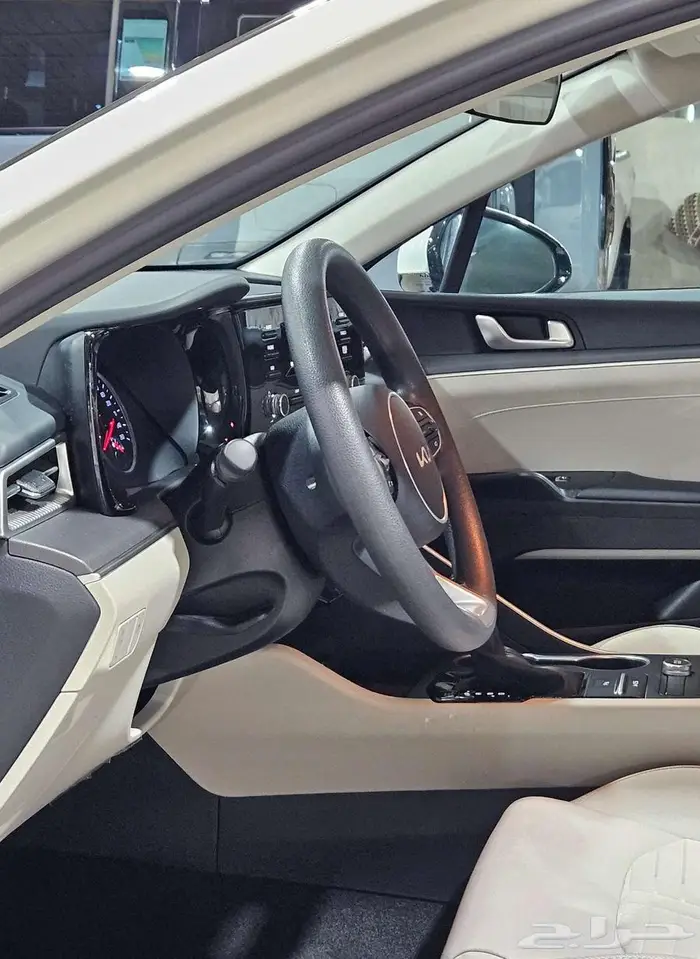 كيا K5 .. 2023 31