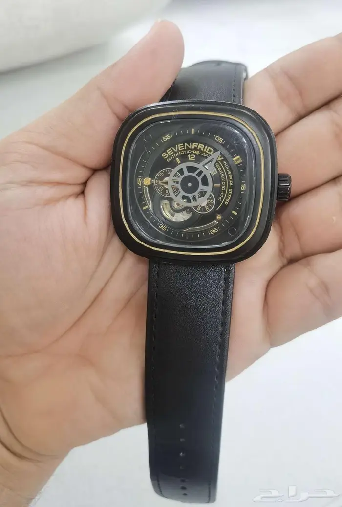 ساعه سويسرا سفن فرايدي 3